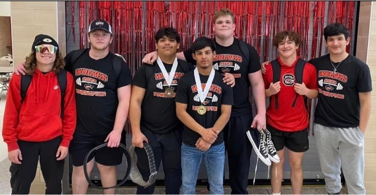 colorado_isd's tweet photo. 🐺💪EZIK HERNANDEZ IS STATE BOUND! 💪🐺

✅ Ezik was in 3rd going into Deadlift, he moved into 2nd on his 2nd pull. Then TOOK 1st on his final Pull of the Meet!! 😱🙌

✅ Joel Arguijo placed 5th 
#ThisIsWolfNation
#ShutUpAndSquat https://t.co/6BoM37TP6Q