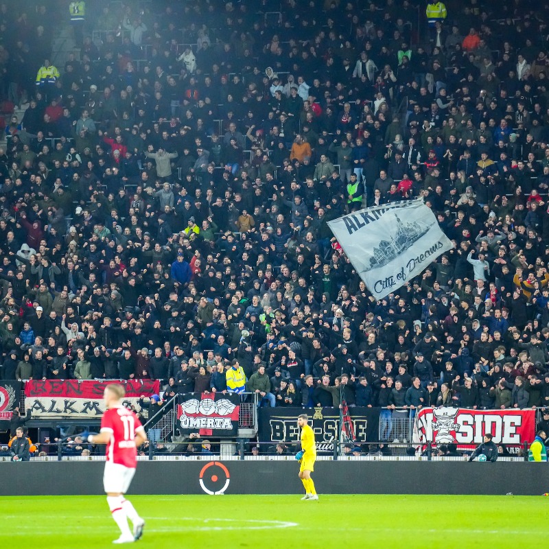 AZAlkmaar's tweet photo. 📃 𝑲𝑵𝑽𝑩 𝑺𝒖𝒑𝒑𝒐𝒓𝒕𝒆𝒓𝒔𝒐𝒏𝒅𝒆𝒓𝒛𝒐𝒆𝒌

✍️ Help AZ en de KNVB door het algemene supportersonderzoek in te vullen!

#AZ | @KNVB