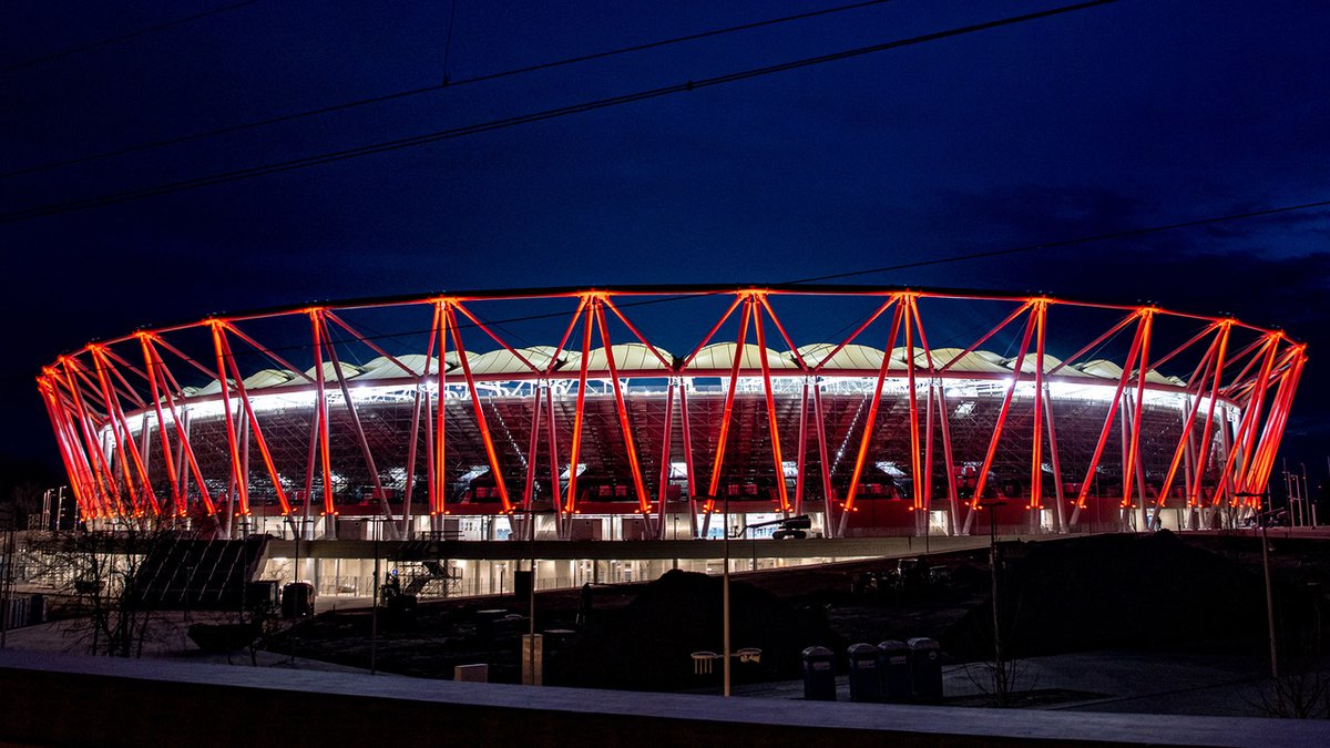 wabudapest23's tweet photo. The magical crown of queen of sports will glow at the brand new National Athletics Centre of Budapest during World Athletics Championships from 19-27 August. Don't miss out, buy tickets now: https://t.co/2GoEnj8Ttt 

#Budapest2023 https://t.co/MdbZwTWrQs