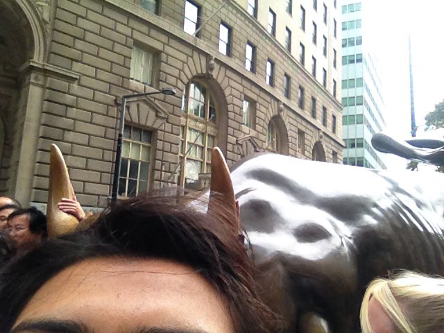 pgpratiksha's tweet photo. Bullish or foolish ?
#pgwrites #haha #nyc #bull #Manhattan #people #places #culture #lifestyle https://t.co/SgNYGqcxym