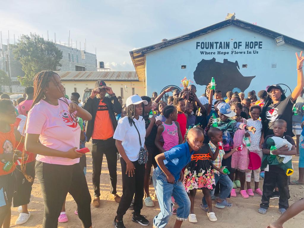 TheGenerationZM's tweet photo. We celebrated Youth day with orphans at Fountain of Hope. We had games and it was indeed a joyful day.
#MakeEmLaugh #helpthehomeless
#TheGeneration https://t.co/aU1wH4hYwL
