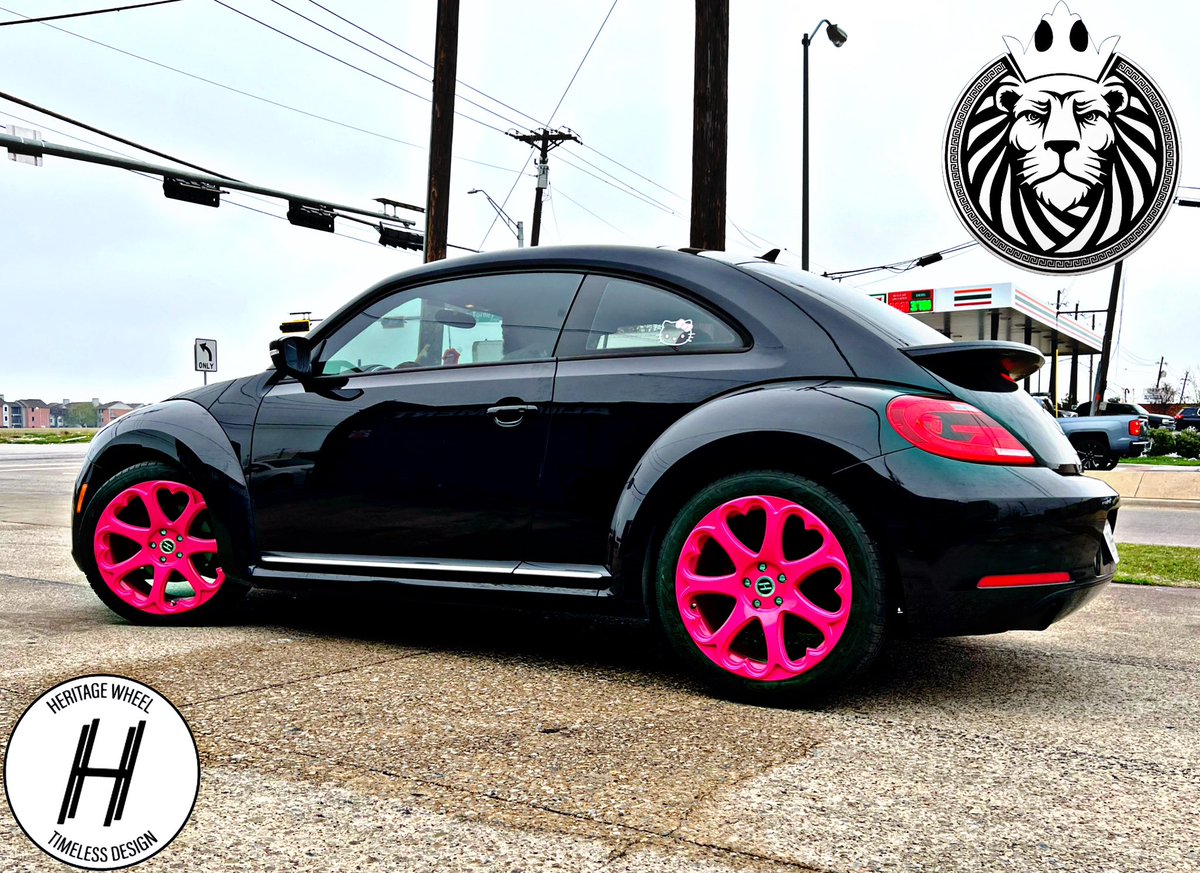 kingswheels2's tweet photo. Volkswagen Beetle on all pink 19X8.5 Heritage Kokoro wheels and wrapped up in 235/40R19 Versatyre tires. #KingsWheels2 #SuspensionSpecialists #Volkswagen #Beetle #VolkswagenBeetle #HeritageWheels #Kokoro #Versatyre #Texas #Dallas #GreedyGrove #Buckner https://t.co/ZRu4WF6r6g