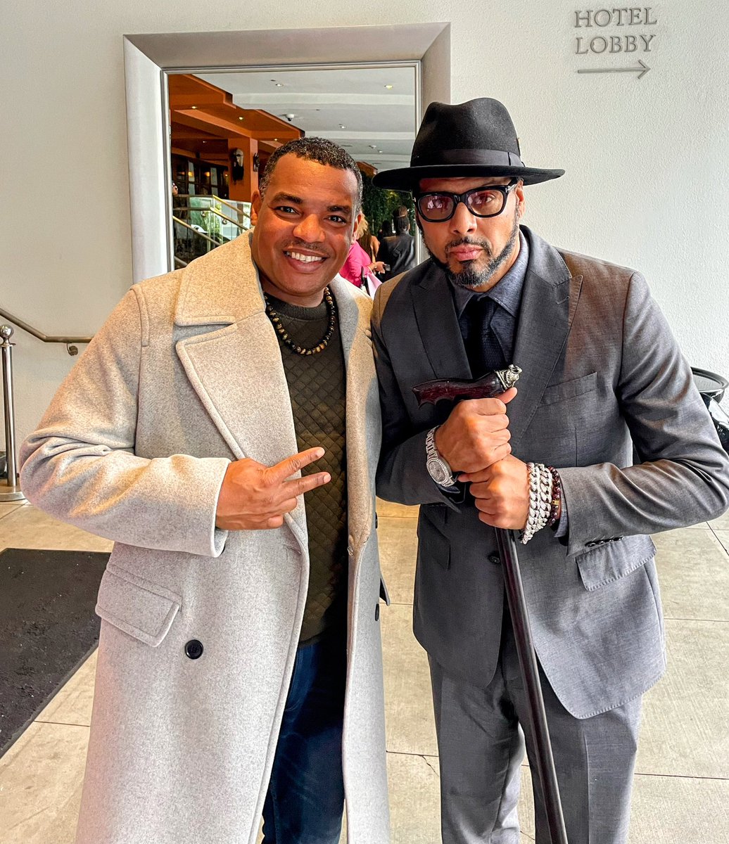 RayLeonardJr's tweet photo. Pre Oscars shenanigans!  #dnice #albsure #anthonyanderson and more. #influencersbrunch #rayleonardjr @OVATIONZ_EVENTZ https://t.co/6vfSAMICfR