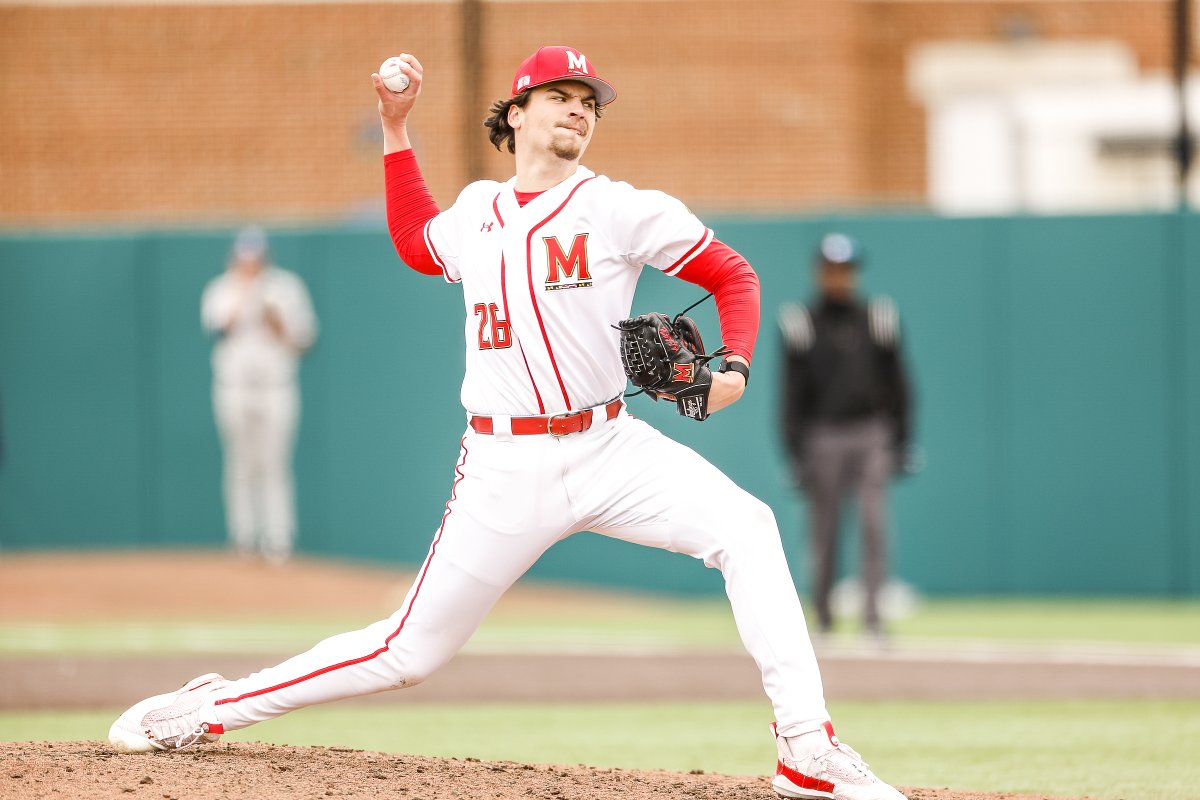 TerpsBaseball's tweet photo. Nate 👏👏

Two easy innings for the big righty

6-1, Terps. B-5. https://t.co/SSoe6WyEuO