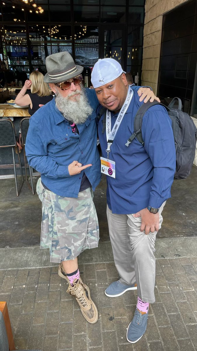 nickisnpdx's tweet photo. gotta love a man with a @sxsw badge and #pinksocks 🥰 @IamWillHudson #sxsw 🌍💖😊✨ https://t.co/jCJhXCKWlT