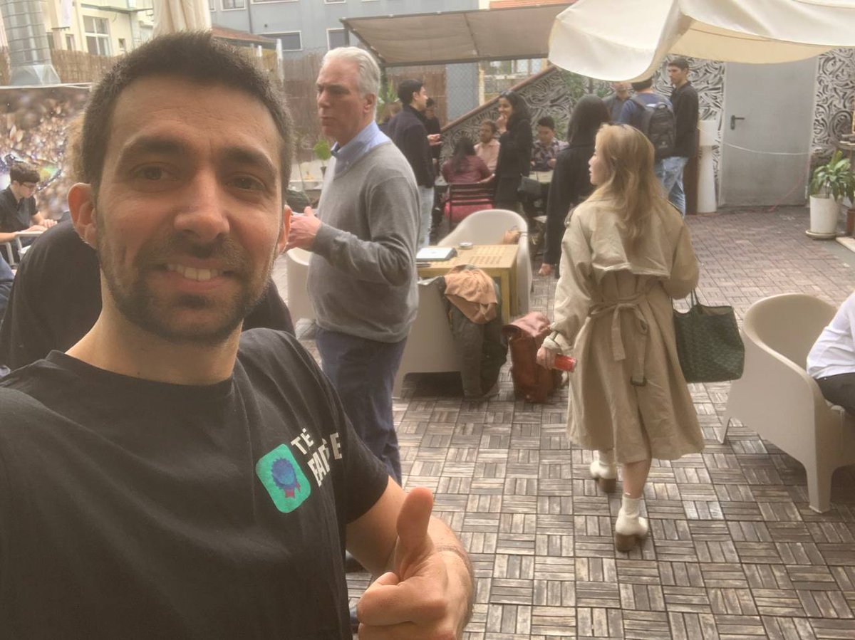 thebadgexyz's tweet photo. Great Friday spent co-working at @TheBlockLisboa with @Kleros_io, @TalentLayer & @Lenstags
We had the opportunity to share knowledge about #Web3 & start-up projects like #TheBadge with the @Wharton MBA students
Cheers for more #Cryptofridays at #TheBlock https://t.co/pnYLzAVIwm