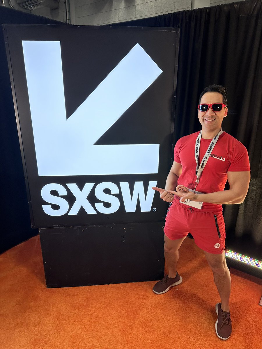 We at #SXSW
- LA startup <a href="/HeadOfficespce/">HeadOffice.space</a> pitches at SXSW Metaverse today

- Rabbit Hole film starring Kiefer Sutherland 

- No Ordinary Campaign about ALS by LA based Chris Burke

- Map the World panel w <a href="/TomTom/">TomTom</a>, <a href="/Lyft/">Lyft</a> 

- <a href="/Loungefly/">Loungefly</a> first time here!

- <a href="/LeiaInc/">Leia Inc</a> Gen AI 3D pad