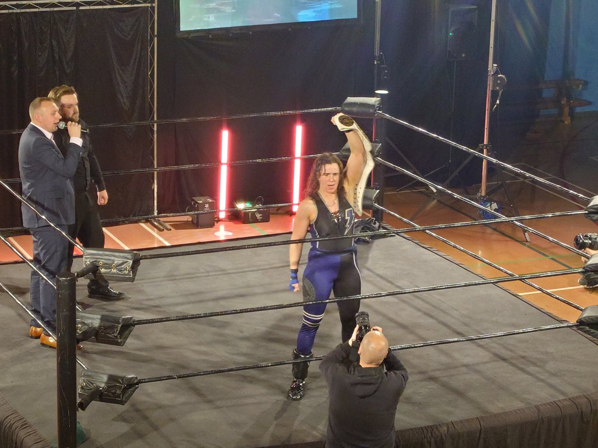 MrCUNT18's tweet photo. 2 things that you can guarantee in @WWarWrestling when @SkyeSmitson is here. 
War is brought &amp; the villainess is victorious! https://t.co/OPPpq1sNta