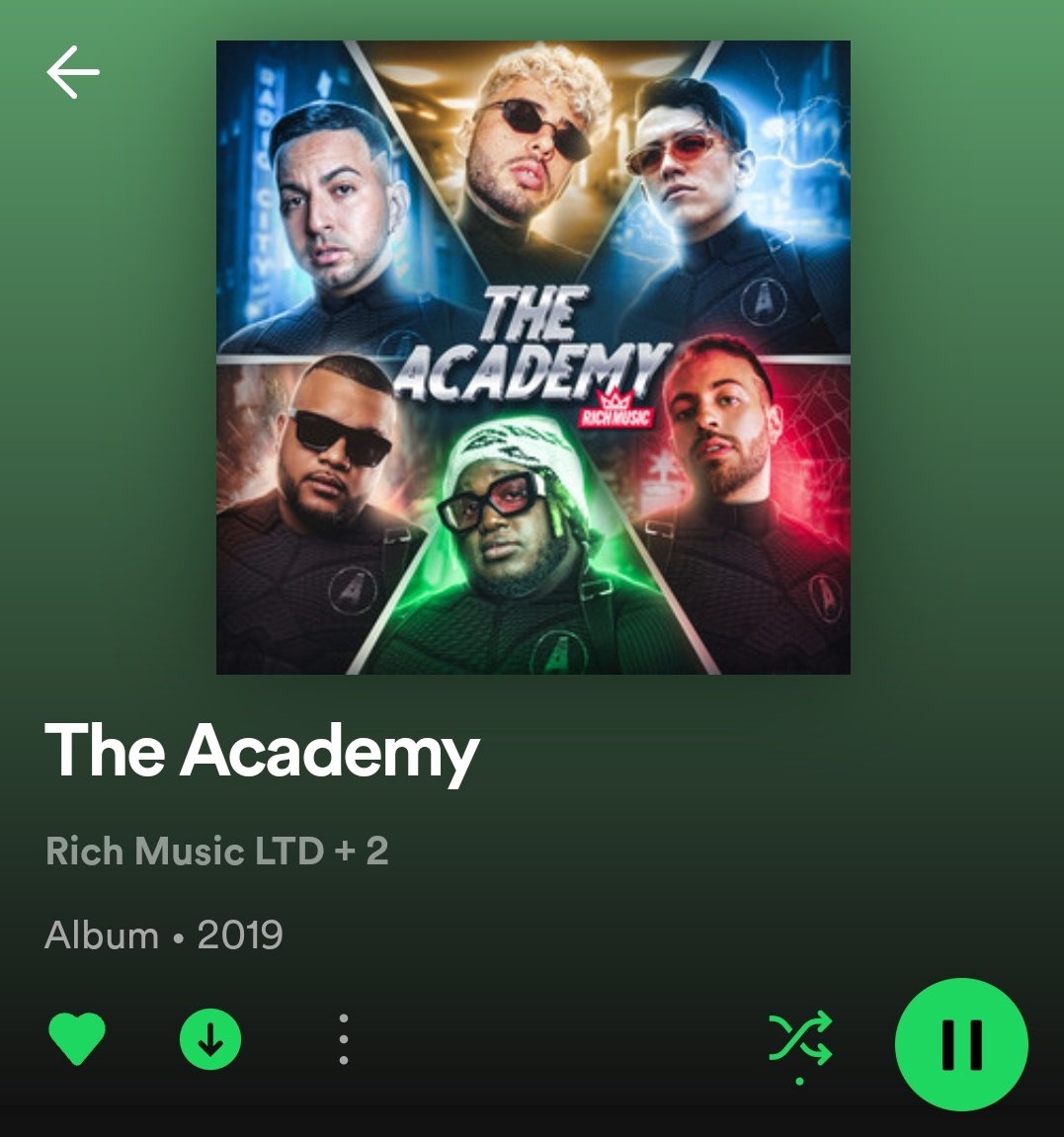no me voy a callar de lo bueno que es este álbum