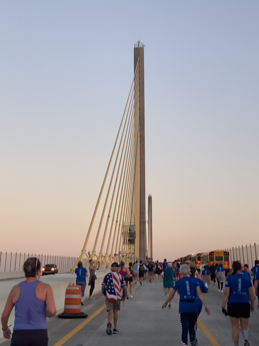 marymoss78's tweet photo. @CSStarling @pascoschools @HillsboroughSch It was a beautiful day today. I’m glad that you made it to the race. https://t.co/HbyV55jvI0