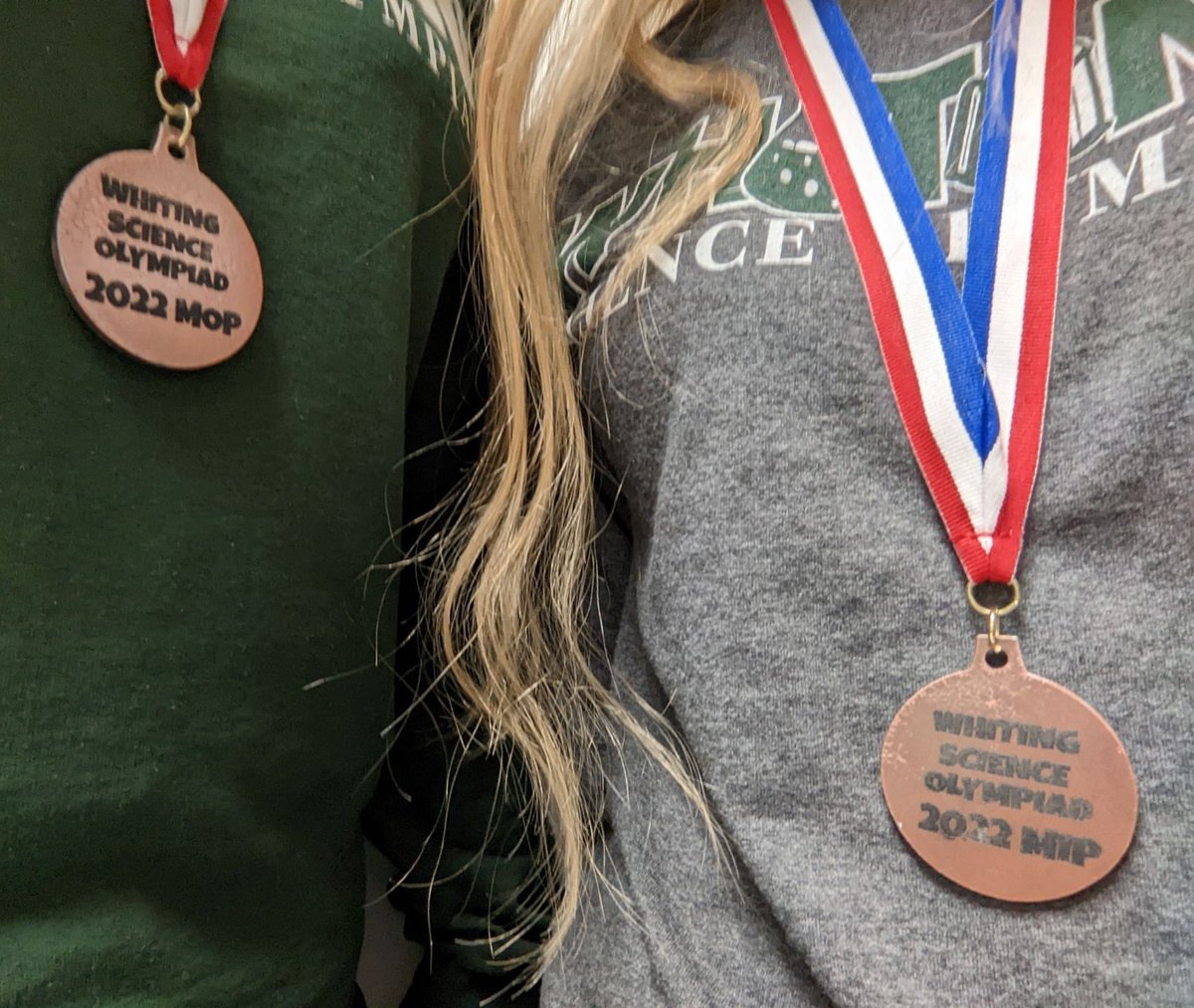 westonbria's tweet photo. One last time with our very special medals from @sciolydan :) https://t.co/7eOTL2wbHO