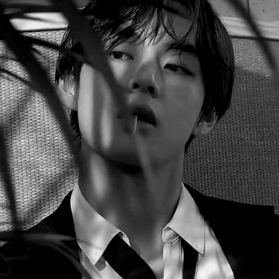 good_bunny23's tweet photo. My masterπ₯π°π·π§π»βββοΈπ
#KimTaehuyng #KimTaehyungOnSeojins #VisComing #tete #vbias #UkrainianArmy #Π£ΠΊΡΠ’Π²Ρ #vbts #BTSV #BTSδΊ€ζ #BTSArmy #KimTaheyung #TaehyungForELLE #λ°©νμλ
λ¨μ§ #κΉνν #μΌμ΄ν #KPOP #KPOPε₯½γγͺδΊΊγ¨ηΉγγγγ #kpopbts #koreanboy #koreansinger https://t.co/YXtr2MUZ3o