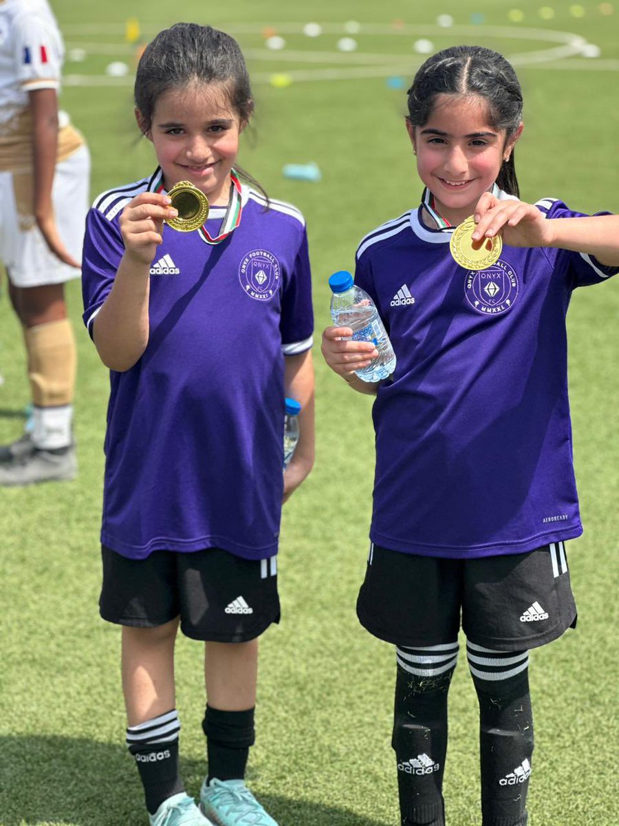 onyxwfc's tweet photo. Lots of happy faces this weekend at the @uaefa_ae football festival! For many of our girls this was their first time playing in a football match and we are so proud of them to play in multiple games against experienced players. 👏😁🙌
#football #girlsfootball #girlsfootballdubai https://t.co/9DBFhSYBgz