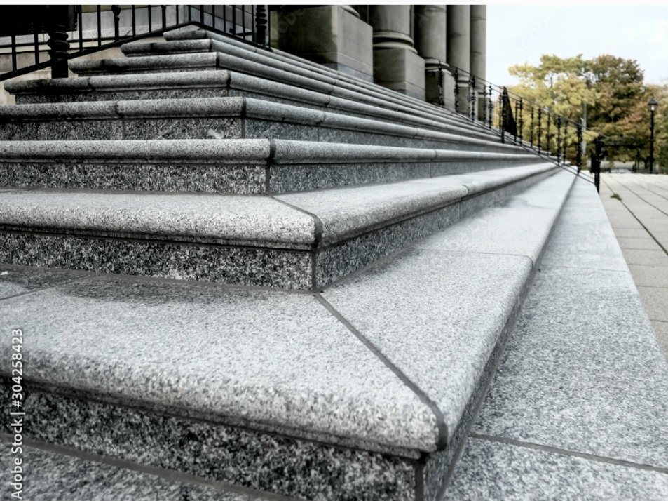 DeidreaAnne's tweet image. #stonesteps legal institution

Brown cloud from the west.

Individual with escorts.

Escorted down to armored vehicles.

Streets filled with unrest.

Who will it be?