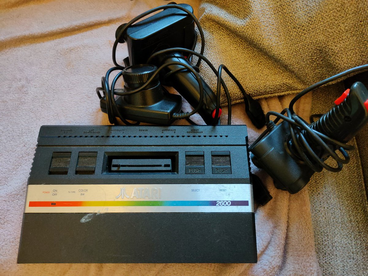 BeastmanSean's tweet photo. Look what I found in the attic...
#RETROGAMING 
Also some boxed PC games like unreal tournament and total annihilation! https://t.co/R689mqIQ0t