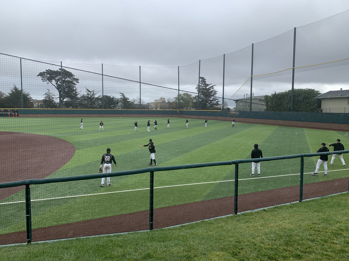 PatOlsonUSFDons's tweet photo. Join me at 12p on @TheWCCNetwork for game 3 of the series between @SFDonsBaseball and @YaleBaseball. @maxj_2468 on the mound for @RDiToma19.
#DiamondDons https://t.co/xzLvUIj0ir