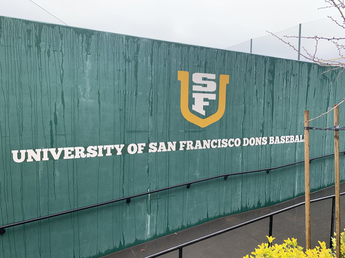 PatOlsonUSFDons's tweet photo. Join me at 12p on @TheWCCNetwork for game 3 of the series between @SFDonsBaseball and @YaleBaseball. @maxj_2468 on the mound for @RDiToma19.
#DiamondDons https://t.co/xzLvUIj0ir
