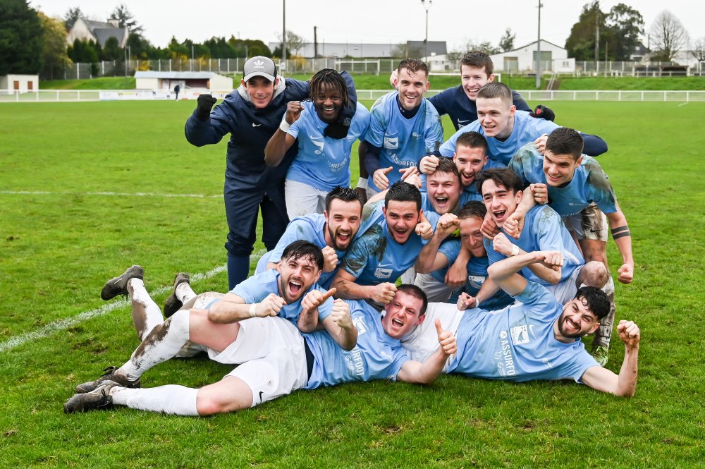 [COUPE REGION BRETAGNE]
Les résultats complets des 8èmes de finale Hommes ⤵️
🗓️ Tirage au sort des 1/4 de finale Mercredi !

<a href="/PAFC_22130/">PLANCOËT ARGUENON FC</a> en photos
