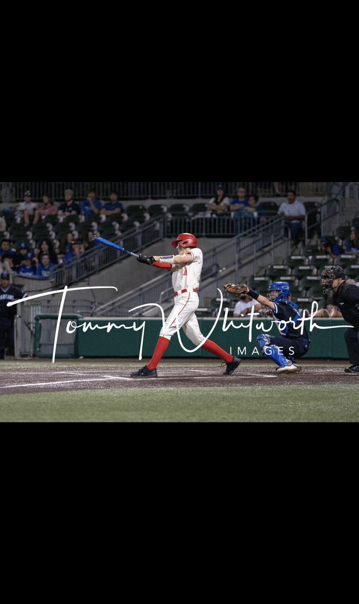 Drew67557695's tweet photo. Committed‼️@PlainsmenBB @MrCoach310 @ELK_Baseball  @CCraw11 @BurlesonSports @Gosset41 @FWGatorball @jeremydr4 @JoelSantos2871 Go Plainsmen !🔵🟡 https://t.co/P7pOVxXKw4