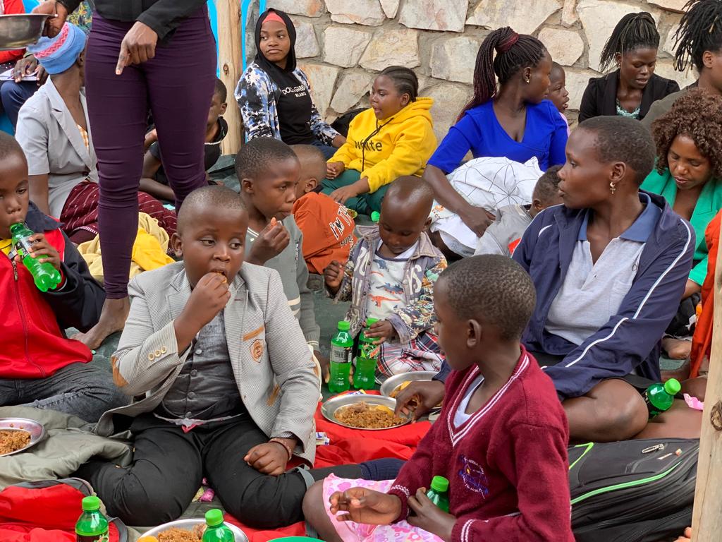 griffarinaitwe's tweet image. Seeing these kids smile today was a very beautiful feeling. Thank you @MwonyosHeartFdn for letting us tag along during this beautiful outreach creating awareness about kids suffering from spina bifida sickness.
Days I shall always hold dear.

#spinabifidaawareness 
#spinabifida