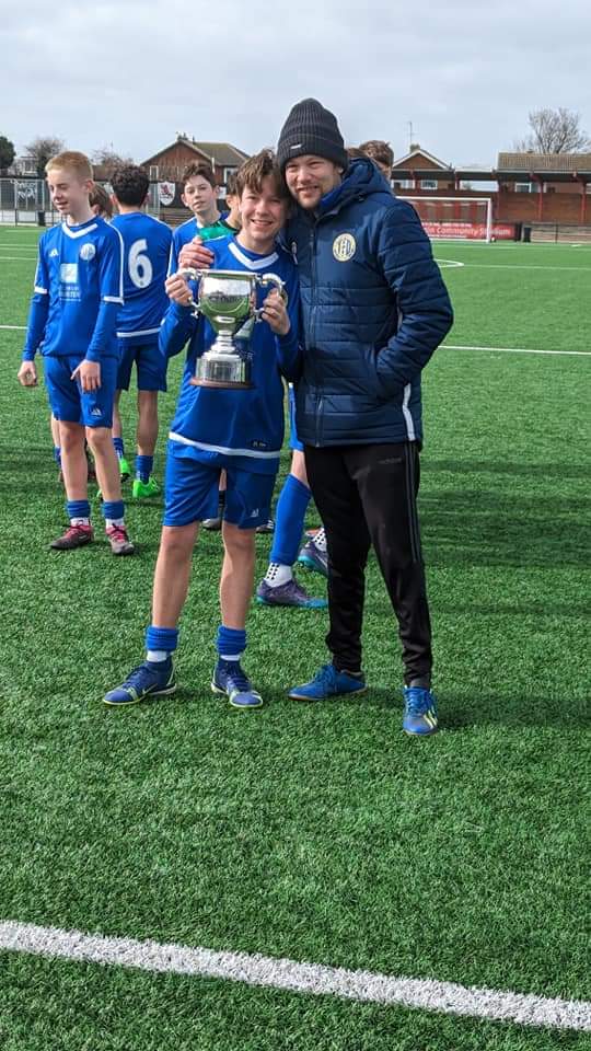 Shane Robinson tweet media