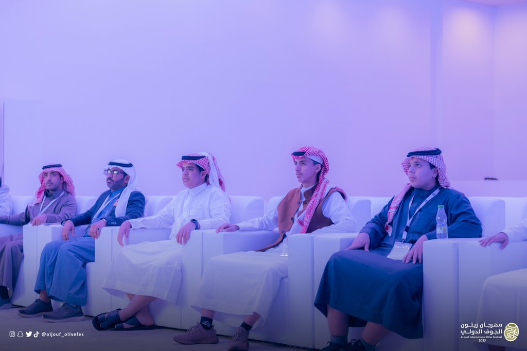 ورشة عمل 👤|
ممارسات التصنيع الجيد في زيت زيتون، لمسؤولي الجودة في مصانع زيت الزيتون 🫒..
#مهرجان_زيتون_الجوف_الدولي