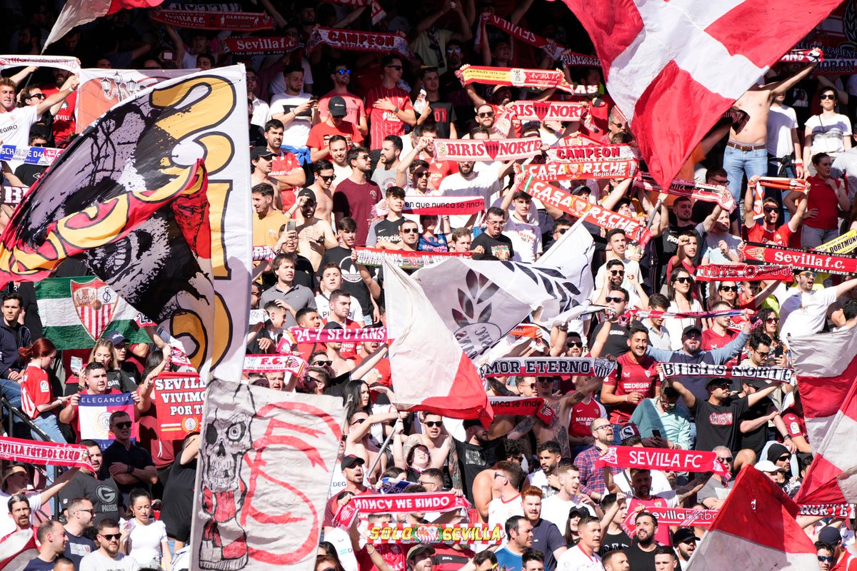 MacasevillonaG's tweet photo. Honor a mi grada y honor a mi gente, orgullo de esos tres puntos que se han sacado con el esfuerzo del corazón. 
#ForzaSevilla
#ForzaBiris❤💪 https://t.co/oxxVPB4Q8L