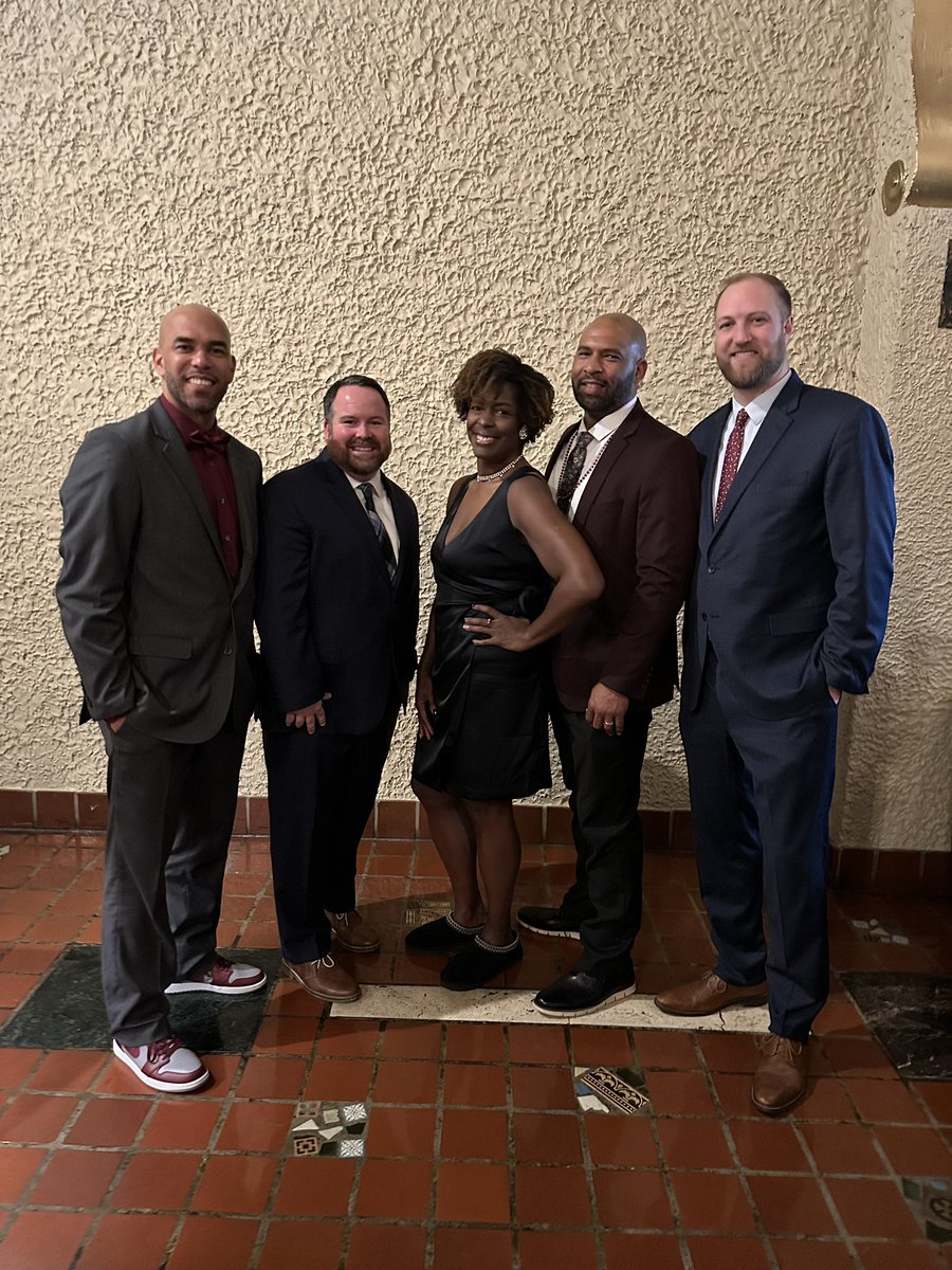 FreshmanLc's tweet photo. On Friday, March 10, LC Admin gathered at the Indiana Roof Ballroom for the 2023 LTSF “There’s No Place Like Lawrence Township” Celebration. Proud to serve our students and families in Lawrence Township! @LTSFoundation @ltgoodnews @LCHSBears @lcbearsguidance @geistmag @indystar https://t.co/jCVGGCaTpx