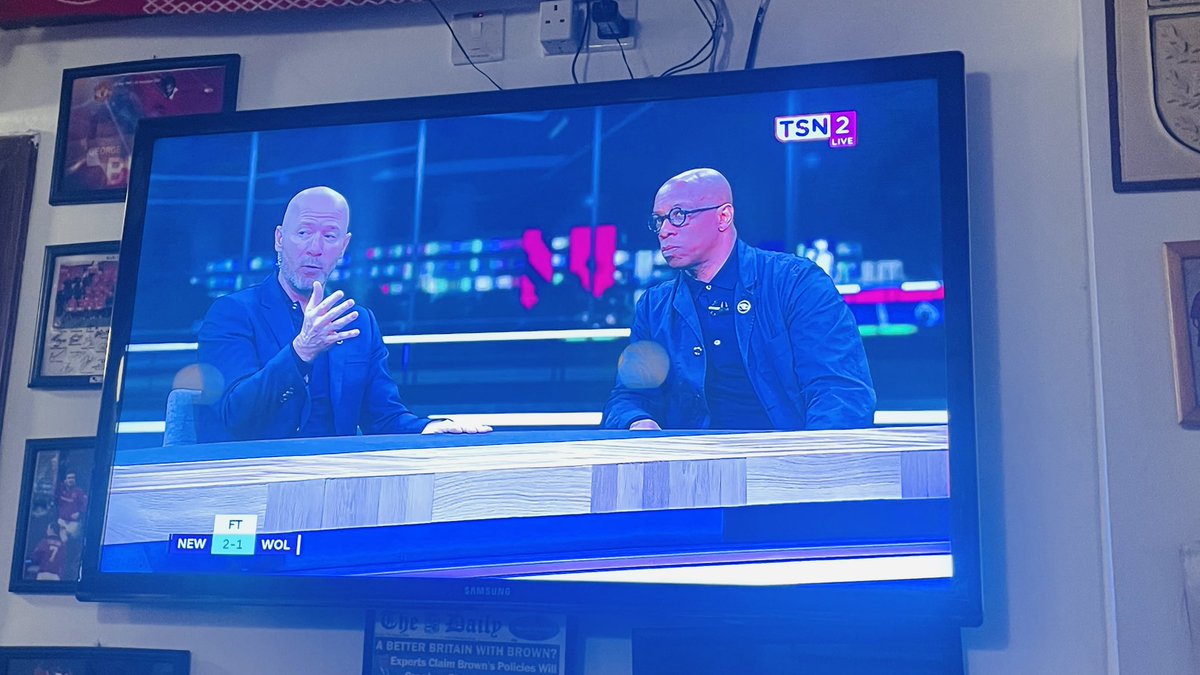 rachaeldpenn's tweet photo. Do @IanWright0 and @alanshearer discus outfit options before they go on air? #tsn2 https://t.co/5ouo5kTAAT