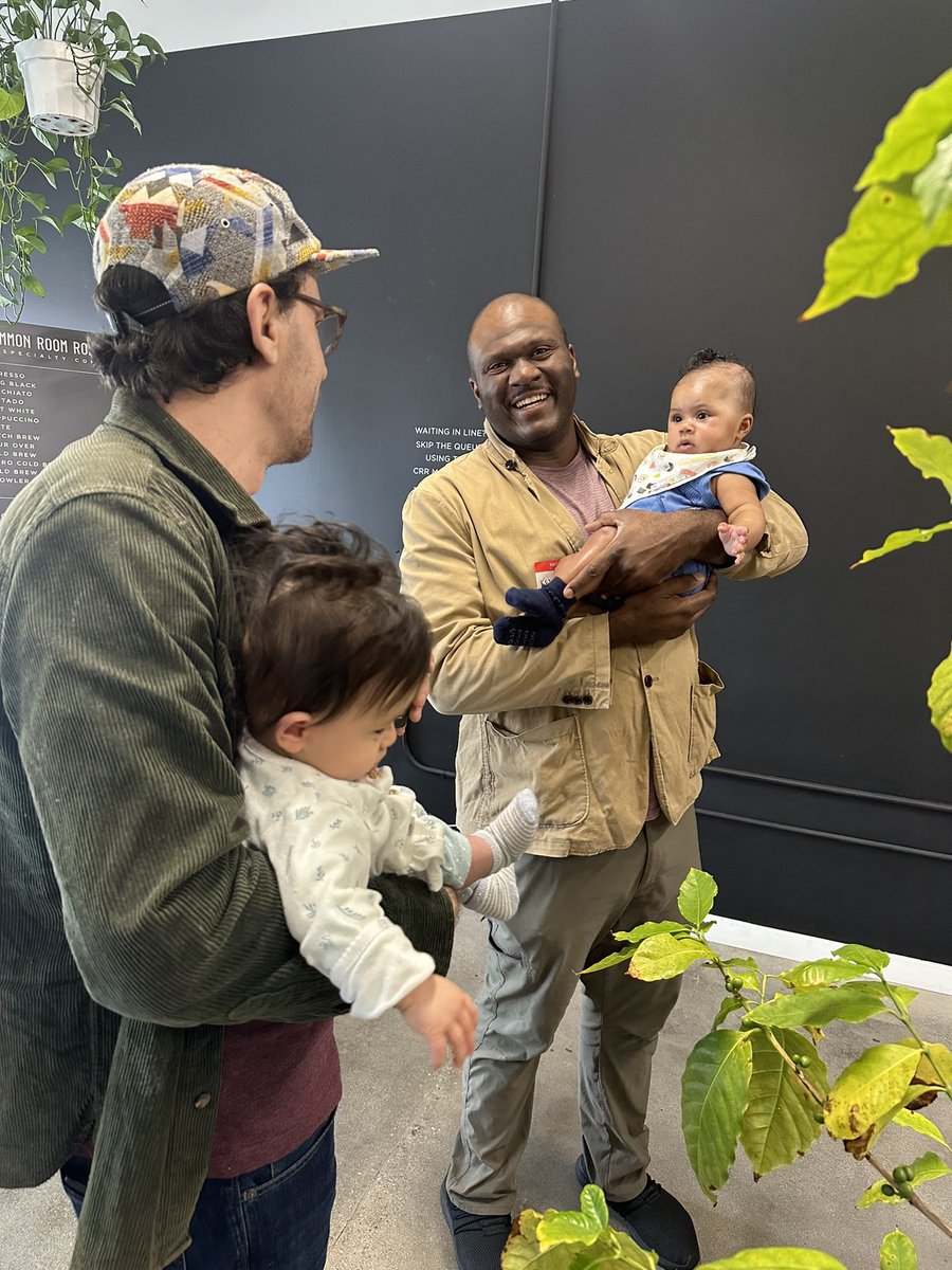 realWeLoveLB's tweet photo. 30 Rad Dads made it out to our first Rad Dad Meet-up. So many connections were made &amp; so many gifts &amp; commonalities discovered.

Dads were talking about the possibilities of kid friendly hikes, beach days, park days, kite days, field trips, brewery tours &amp; so much more.

#ABCD https://t.co/8zr0V0QhXt