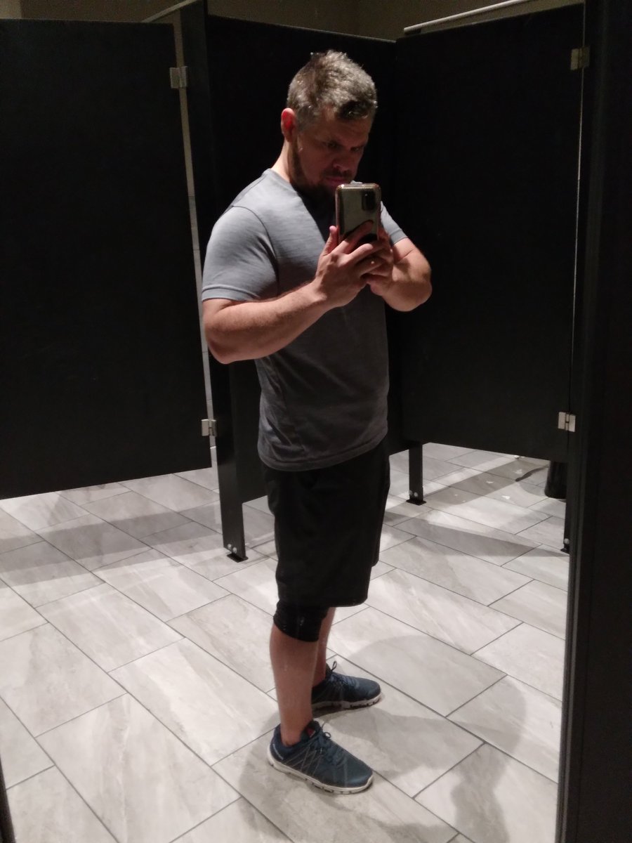 KMcCalister0186's tweet photo. You can choose to rot and dwell in your own prison or escape captivity and create your own freedom, whether it be mentally, physically or spiritually.

#makeamericaliftagain #makebodybuildinggreatagain #makeamericamasculineagain #Redcon1 #redcon1tieroperator #bodybuilding https://t.co/1ePRkZ3TTZ