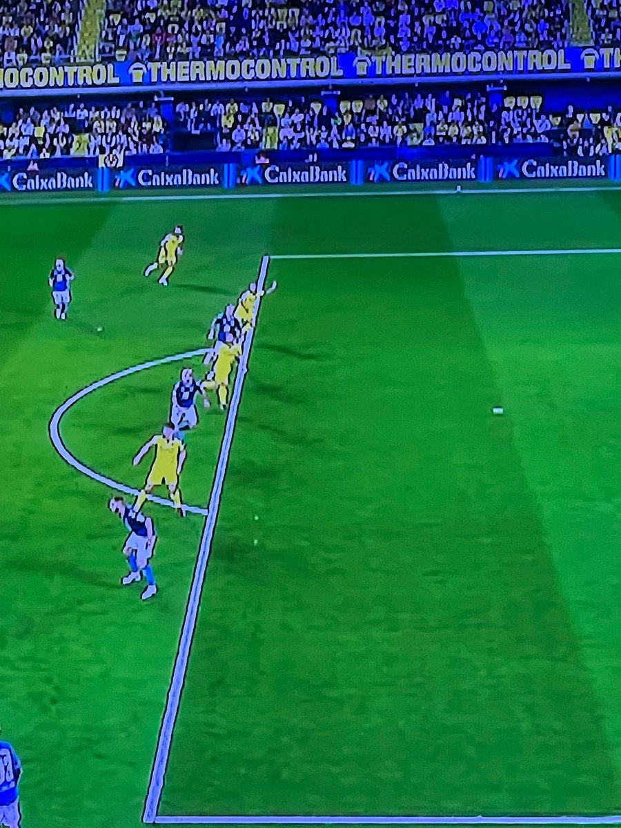 Esto no es fuera de juego? QUE VERGUENZA
<a href="/RealBetis/">Real Betis Balompié 🌴💚</a> <a href="/CTARFEF/">CTA</a>