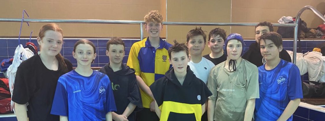 Well done to our u14’s London League team today 👏👏👏 #SEwaterpolo #waterpolo #englandwaterpolo #kingstonroyalsswimmingclub #krsc