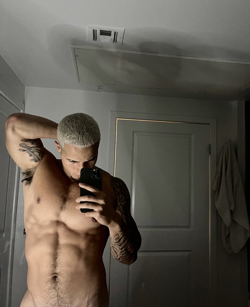 meet me in the bathroom