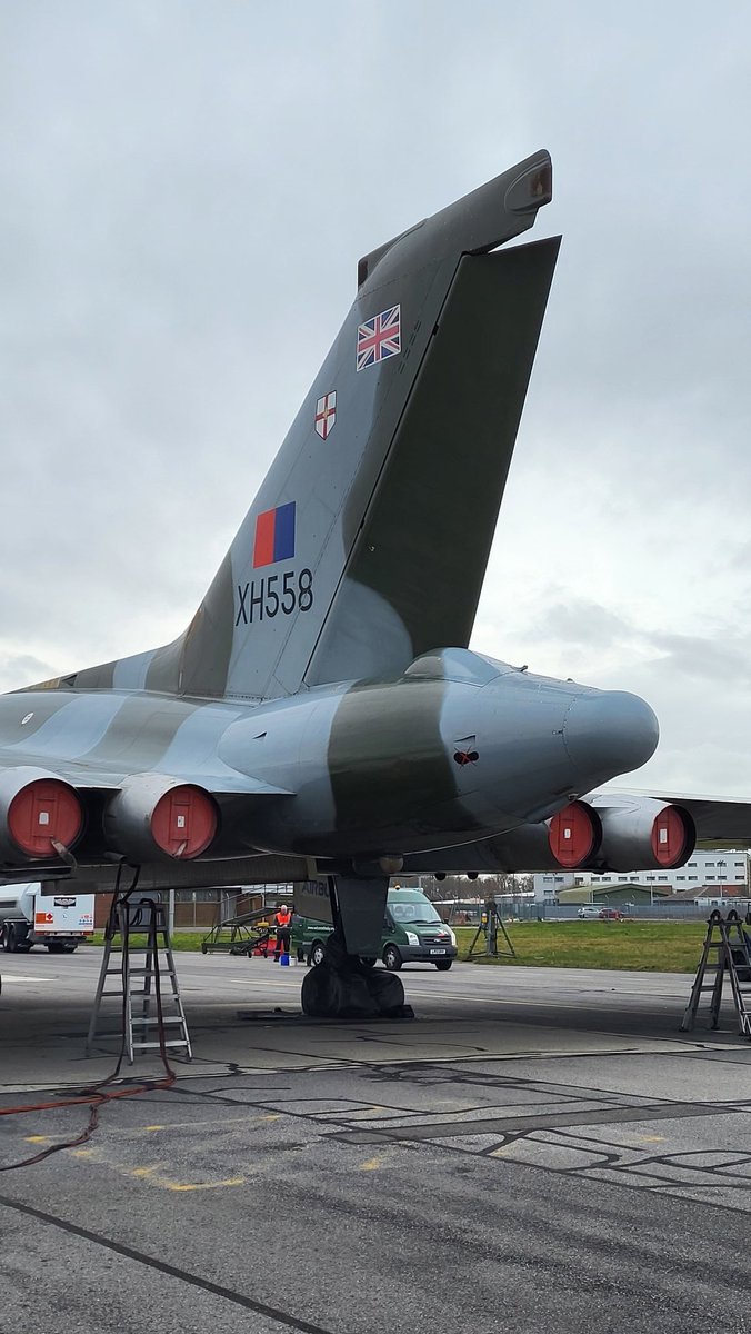 A few more pictures from today visit to see XH558.  #twitterVforce