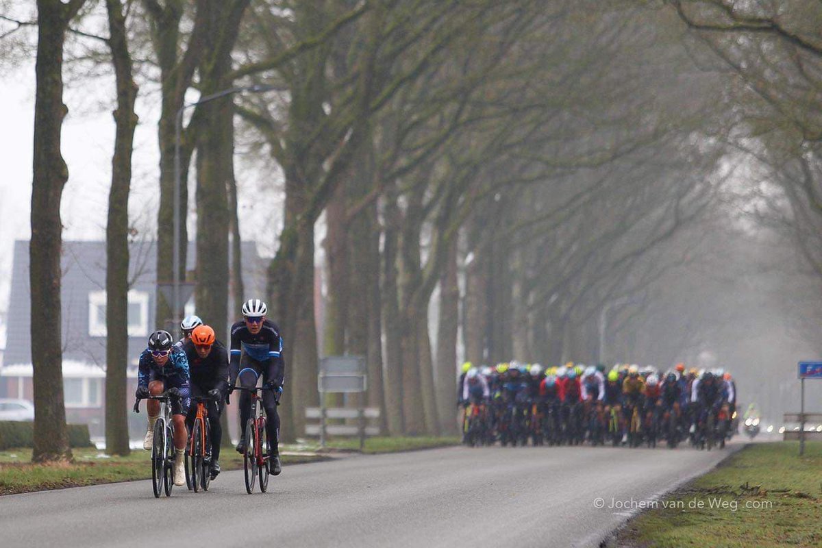 LeopardTOGT's tweet photo. Double-🇳🇱 raceday [1/2]

At the @RondevDrenthe (1.1) we were faced with tough rainy/snowy conditions. 

In a shortened race, we tried to make our mark, but in the end we have to be satisfied with three riders in the main bunch.

#leopardtogt #trueracing
#RondevDrenthe https://t.co/hwDTb1gowp