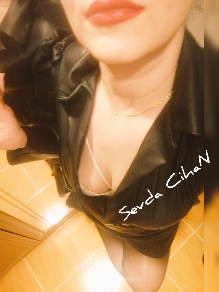 Can Sıkıntısı Falan Filan...
İyi Akşamlar 💋💋💋