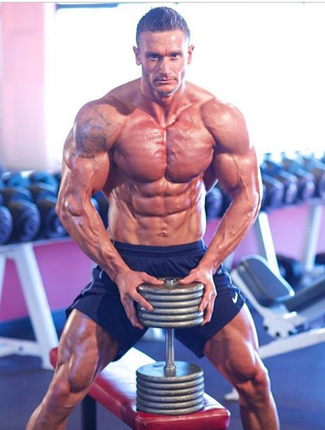 enhancedathlete's tweet photo. #ThomasDeLauer
 
Natty or Not? 
What do you guys think? 
Unquestionably He looks like he is on gear, which is a great compliment! Good work! I guess you never really know, but if I were to guess...   not Natty! https://t.co/E4gkMfdE7q