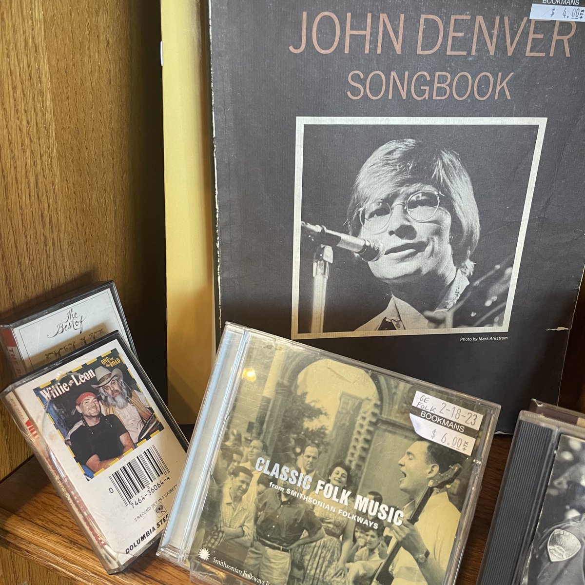 The Tucson Folk Festival (<a href="/FolkFestTucson/">Tucson Folk Festival</a>) is back, March 31st-April 2nd in downtown Tucson and Bookmans will be rocking out in the Kid’s Zone! #folkfestival #tucsonfolkfestival #musicfestival #bookmans #kidszone