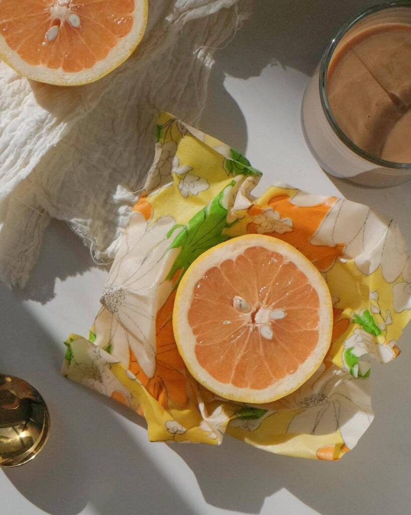 BeeKitchenWrap's tweet photo. Drooling over this 70’s dead stock floral print. We like to have cute breakfast around here 🌼

#beeswaxwrap #prettierthanplastic #plasticfree2023 #sustainableliving #sustainability #kitchengadgets #healthyeating #ecofriendlyhome https://t.co/G6NKC2pgNp https://t.co/jTuaZWlIoZ