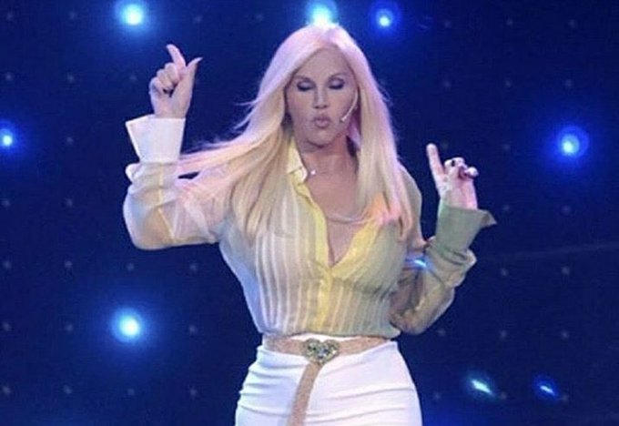 hoy se va uno de gran hermano no se olviden de mandar ROMINA AL 9009 #gh2022