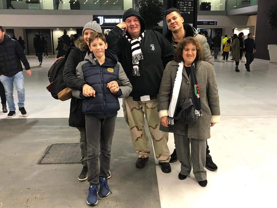 robert16081969's tweet photo. sola non ti lascio mai....
@juventusfc
ready 4 the match #MATCHDAY
#Juvesamp
#SerieATIM #JOFCMXP
#DisdettaDaznSky
#JuventusSampdoria https://t.co/djwUC641WR