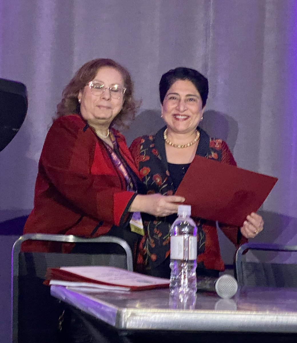 Papanicolaou Society (@papsociety) on Twitter photo Dr.Ritu Nayar <a href="/NayarRitu/">Ritu Nayar, MD</a> receiving award <a href="/PapSociety/">Papanicolaou Society</a> companion meeting #USCAP2023 <a href="/Baskotacytopath/">Swikrity U Baskota,MD, FCAP,FASCP</a> <a href="/PoonamVohra3/">Poonam Vohra MD</a> <a href="/Michael21Claire/">Claire Michael</a> <a href="/aakasharmand/">Zubair Baloch</a> Dr.Ritu Nayar <a href="/NayarRitu/">Ritu Nayar, MD</a> receiving award <a href="/PapSociety/">Papanicolaou Society</a> companion meeting #USCAP2023 <a href="/Baskotacytopath/">Swikrity U Baskota,MD, FCAP,FASCP</a> <a href="/PoonamVohra3/">Poonam Vohra MD</a> <a href="/Michael21Claire/">Claire Michael</a> <a href="/aakasharmand/">Zubair Baloch</a>