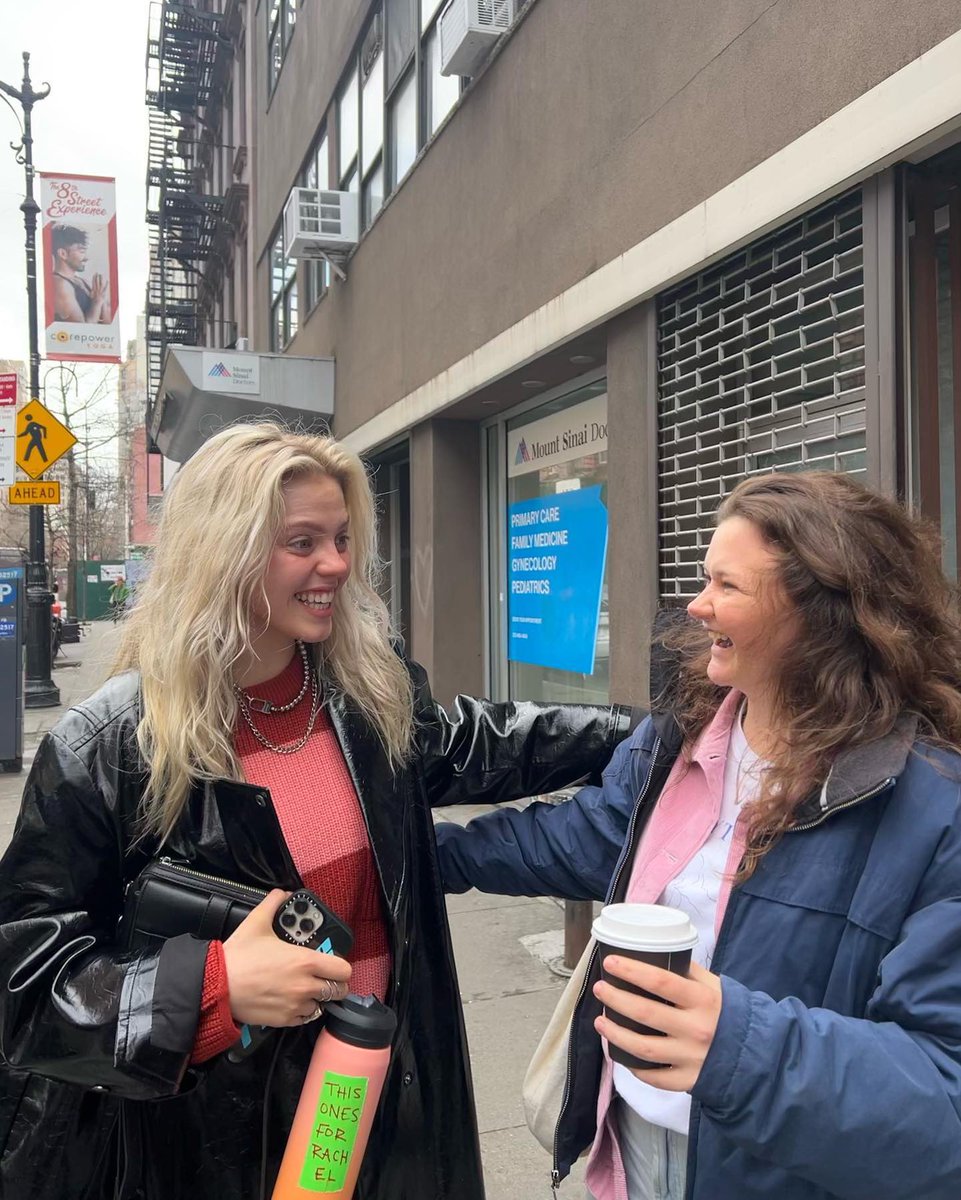 Reneé Rapp Source on Twitter: