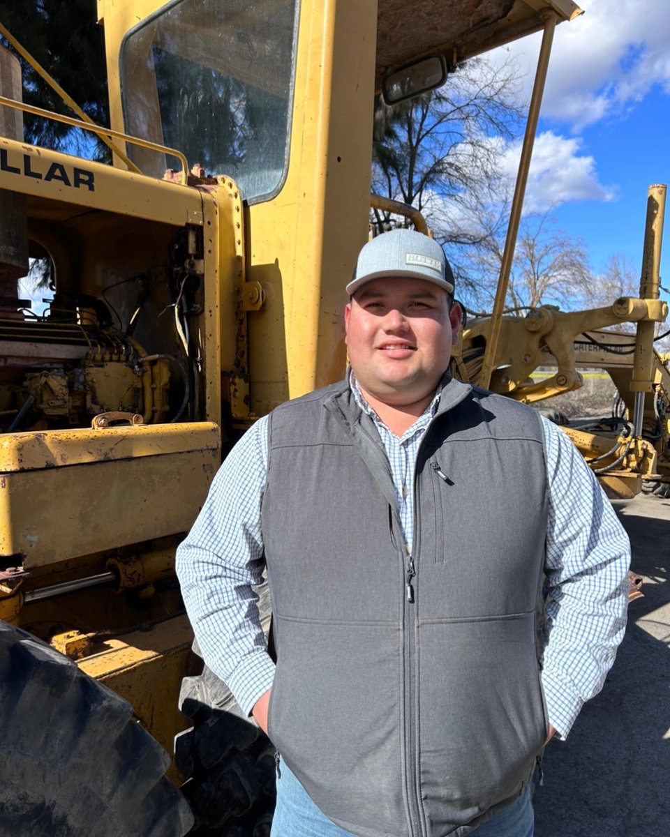 LandBasedEd's tweet photo. Welcome Javier Cervantes to our CFA Apprenticeship Program! An employee at historic River Garden Farm in Knights Landing, Javier brings 5 years of experience there to our program. We're excited to see him continue to build his skills with us! #wegrowfarmers #apprenticeship https://t.co/XeOsKvMu35