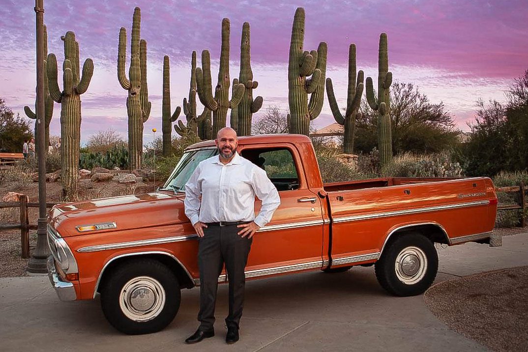 orgtrkrealest's tweet photo. We had a @DarWall Team photo session at the riparian preserve and I couldn’t resist getting a shot of Old Orange while I was there.
.
.
.
#sideshotsaturday #sideshotsunday #ford #f100 #f100syndicate #f100mob #bumpside #bumpsidenation #dwteam #darwinwallteam #ballsohardrealestate https://t.co/VR5Og2pWg5