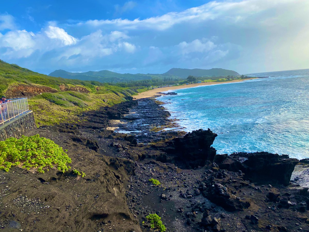 ImplodeTheGoat's tweet photo. Had the best time of my life in Hawaii last week! Beautiful State. https://t.co/EnWZI9pWjZ