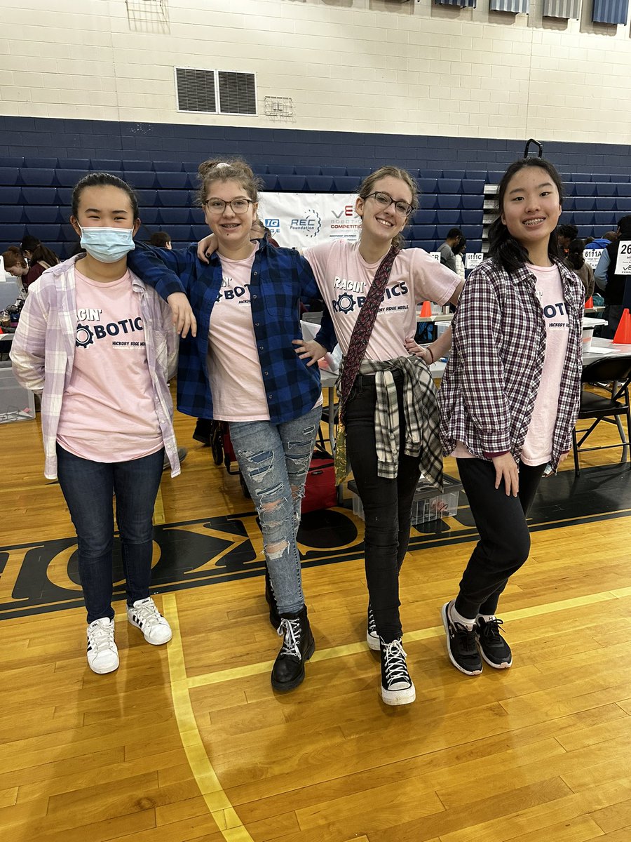 efmoore's tweet photo. Some of my absolute favorite parts of yesterday! Strong showing by #TeamRagingRobotics - I’m a huge fan all of them! #ProudCoach #40586ABCDEH @RaginRobotics @hickoryridgemid @TimTaylorHiRMS @CcsVex https://t.co/QFcMRHBoLm