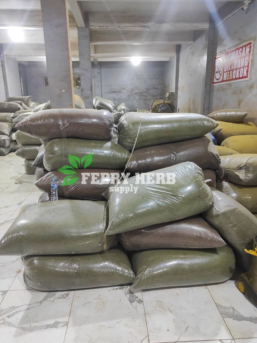 FHS_Kratom's tweet photo. Hello Everyone 👋
     Greetings from Febry Herb Supply.
It’s great to be connected with you here and hope you’re doing well.

     I would like to introduce myself.
My name is Heri Afriadi.
I am the Business Owner of "Febry Herb Supply" from Indonesia. https://t.co/3nlmz8WKZ1