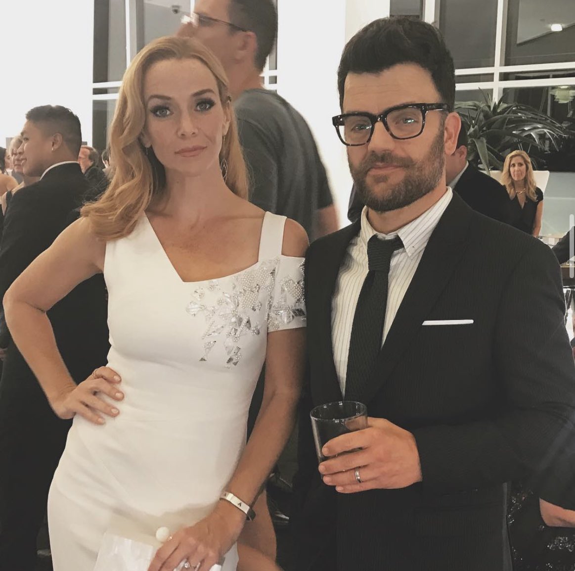 kevinweisman's tweet photo. Thinking about my sweet friend, @anniewersching, today as loved ones celebrate her life and our loss in Annie’s hometown of St. Louis today. 🤍🤍 https://t.co/GNZE1uS5YR